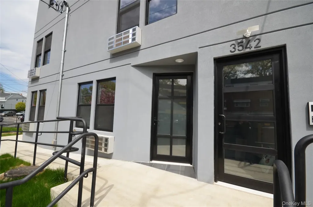 3542 Tiemann Avenue Bronx NY 10469