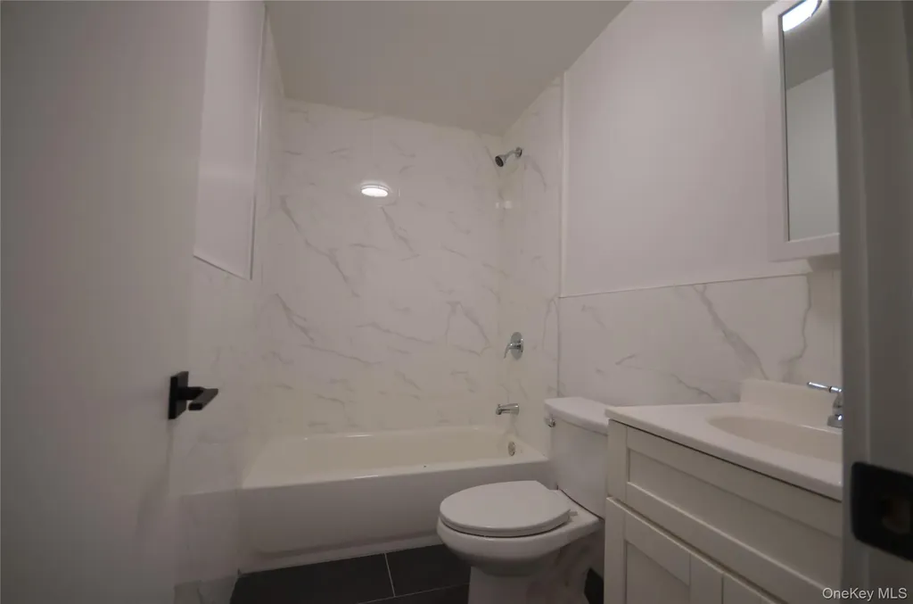 3542 Tiemann Avenue Bronx NY 10469