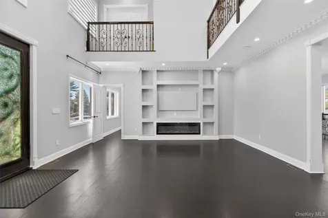 171 South Street New Hyde Park NY 11040