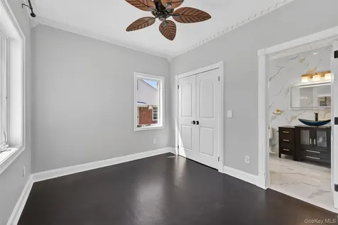 171 South Street New Hyde Park NY 11040