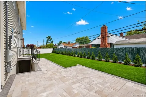 171 South Street New Hyde Park NY 11040