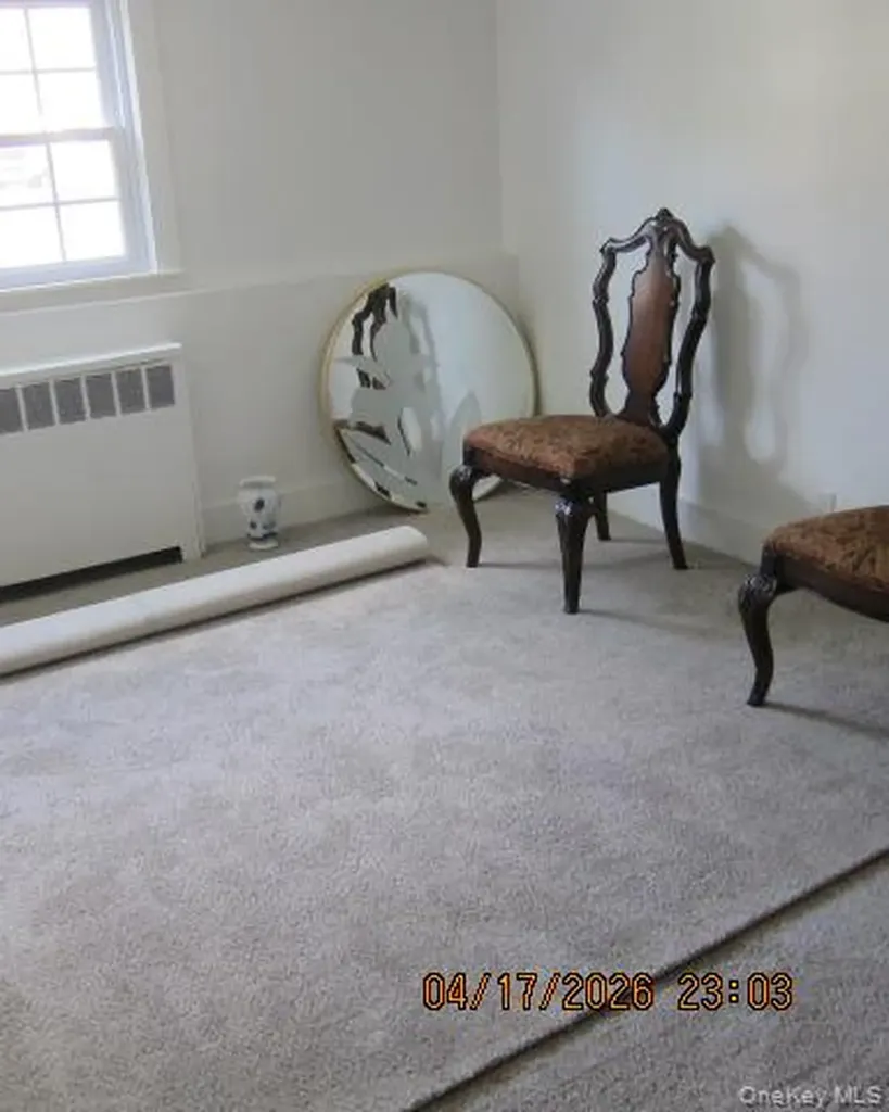 93 Woodview Road West Hempstead NY 11552