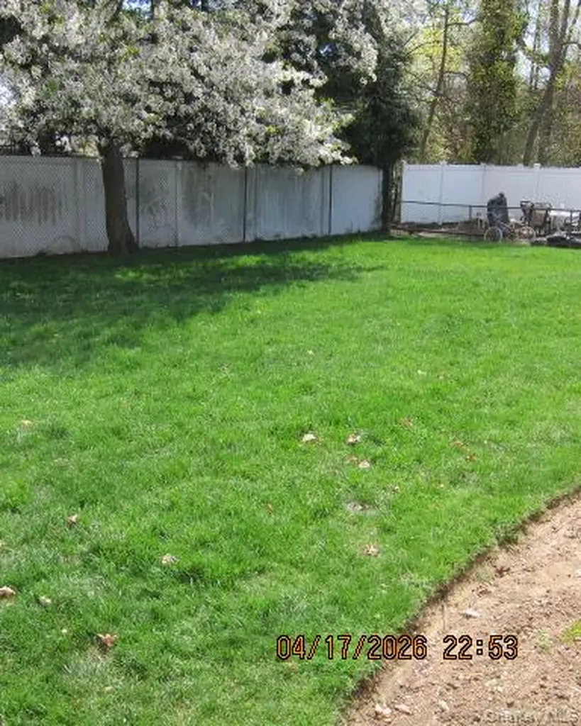 93 Woodview Road West Hempstead NY 11552