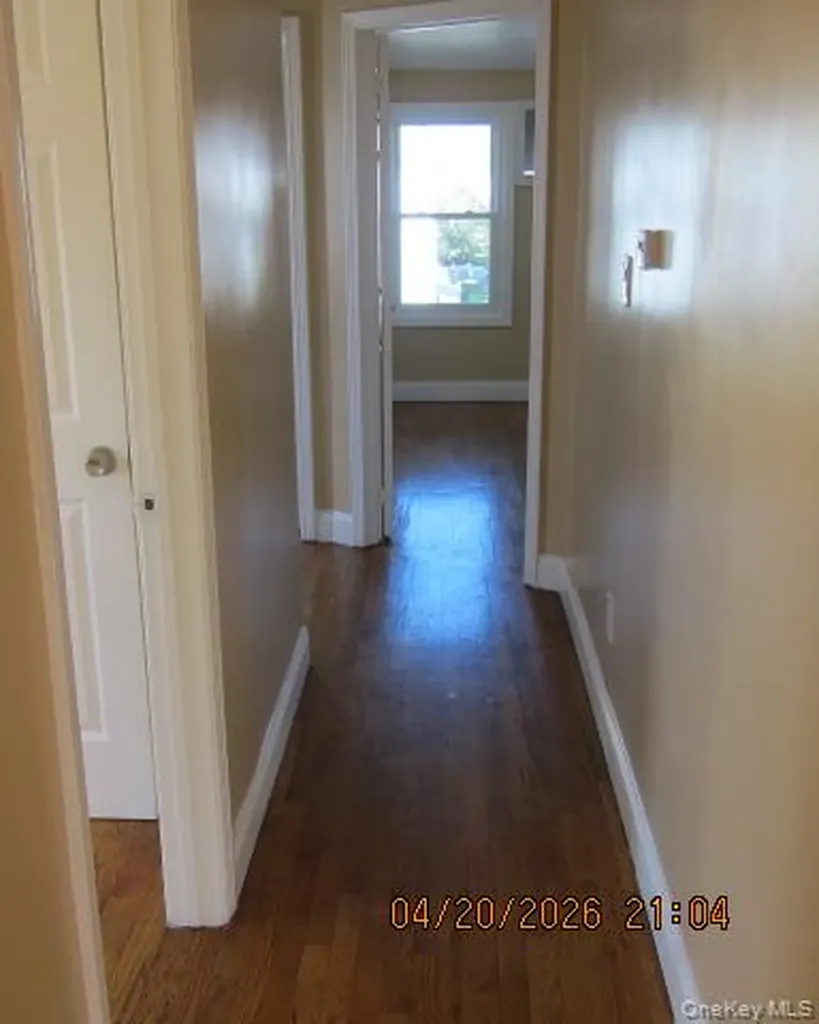 93 Woodview Road West Hempstead NY 11552