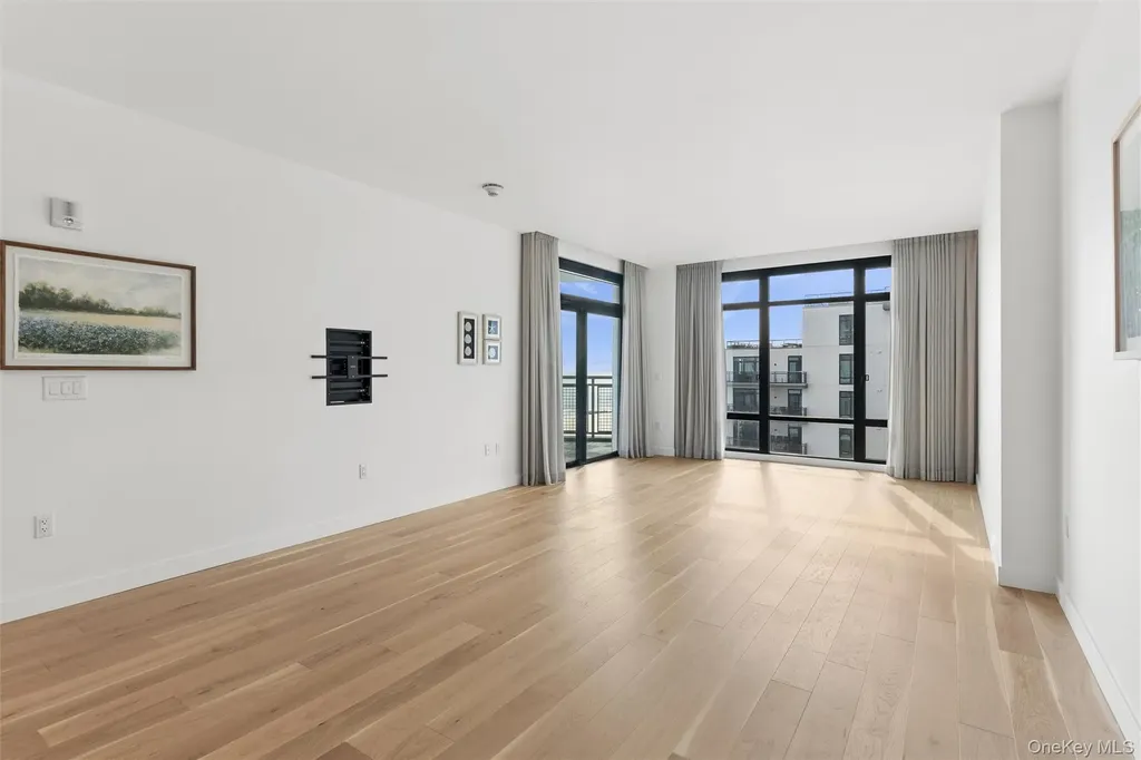 140 Boardwalk Long Beach NY 11561