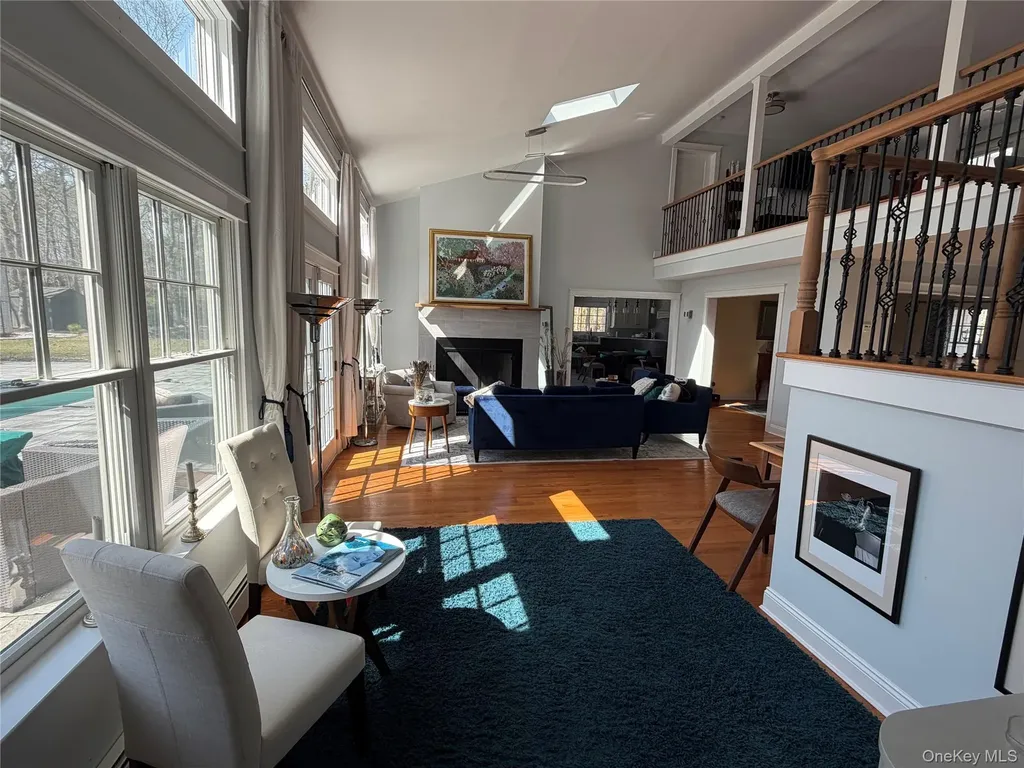 27 Deer Path Quogue NY 11959