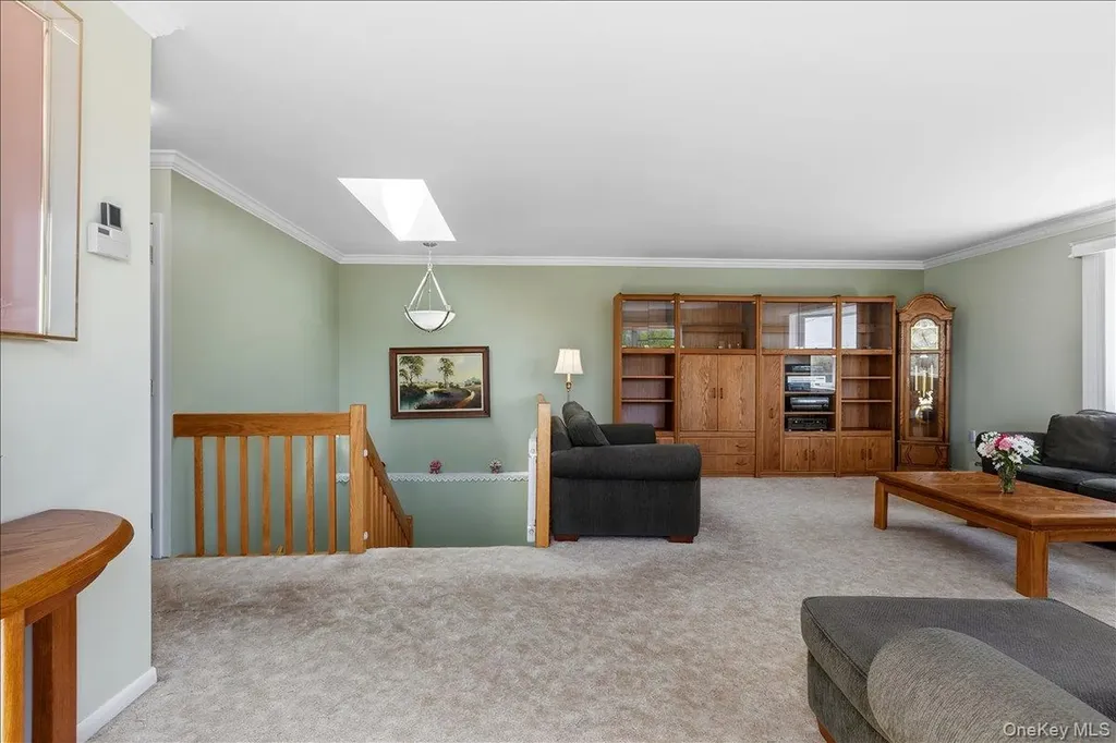 11 Daisy Drive Mahopac NY 10541
