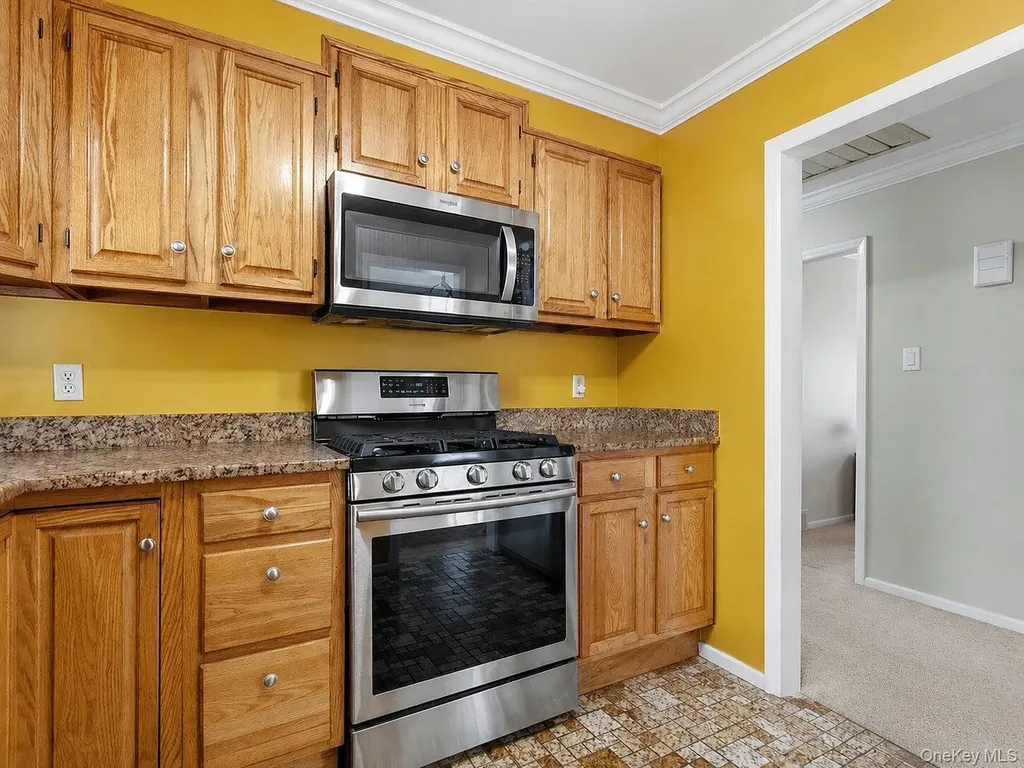 11 Daisy Drive Mahopac NY 10541