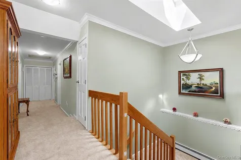 11 Daisy Drive Mahopac NY 10541