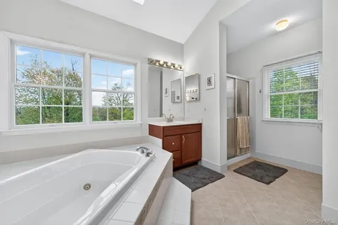 31 Sunflower Circle Wappingers Falls NY 12590