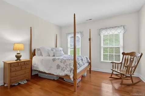 31 Sunflower Circle Wappingers Falls NY 12590