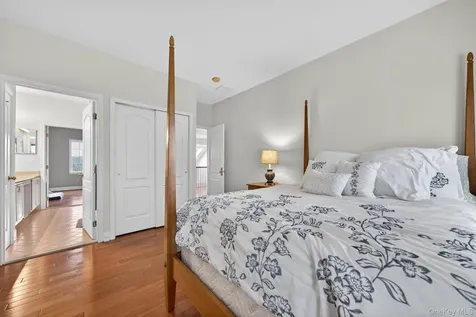 31 Sunflower Circle Wappingers Falls NY 12590