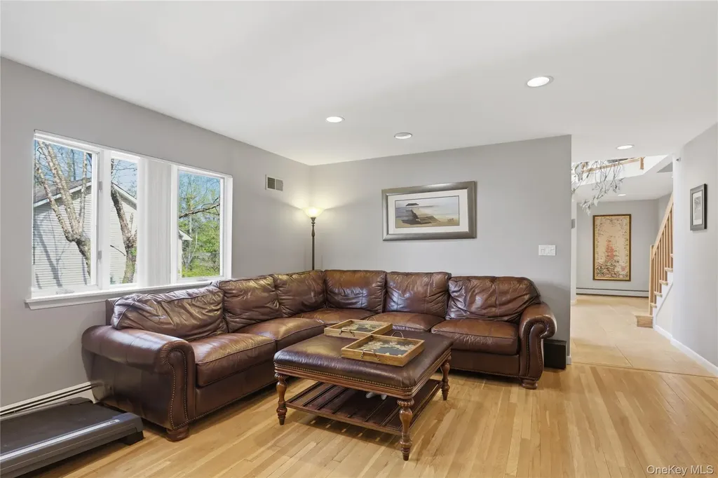 30 Ediths Way Hastings-on-hudson NY 10706