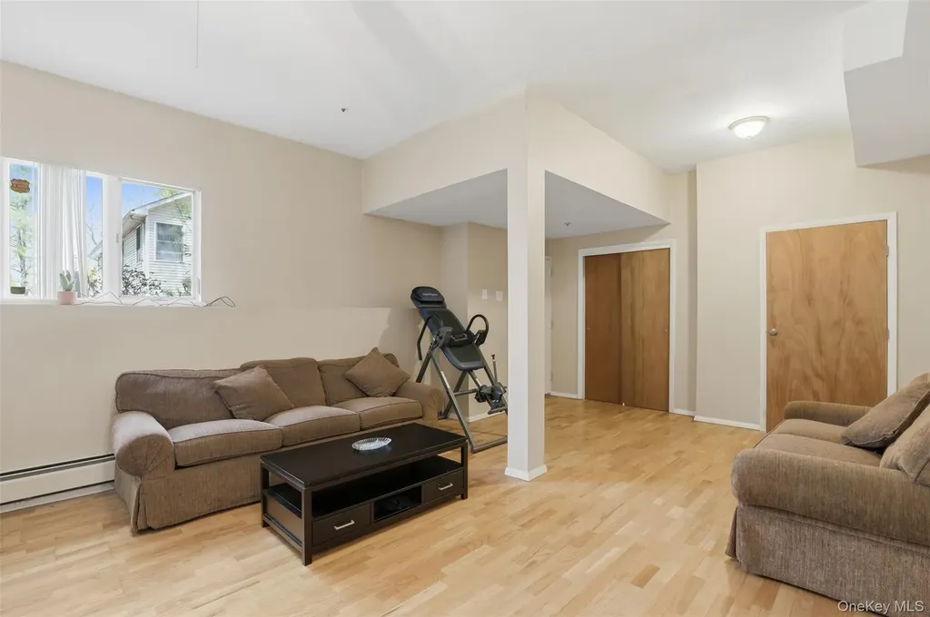 30 Ediths Way Hastings-on-hudson NY 10706