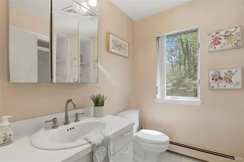 30 Ediths Way Hastings-on-hudson NY 10706