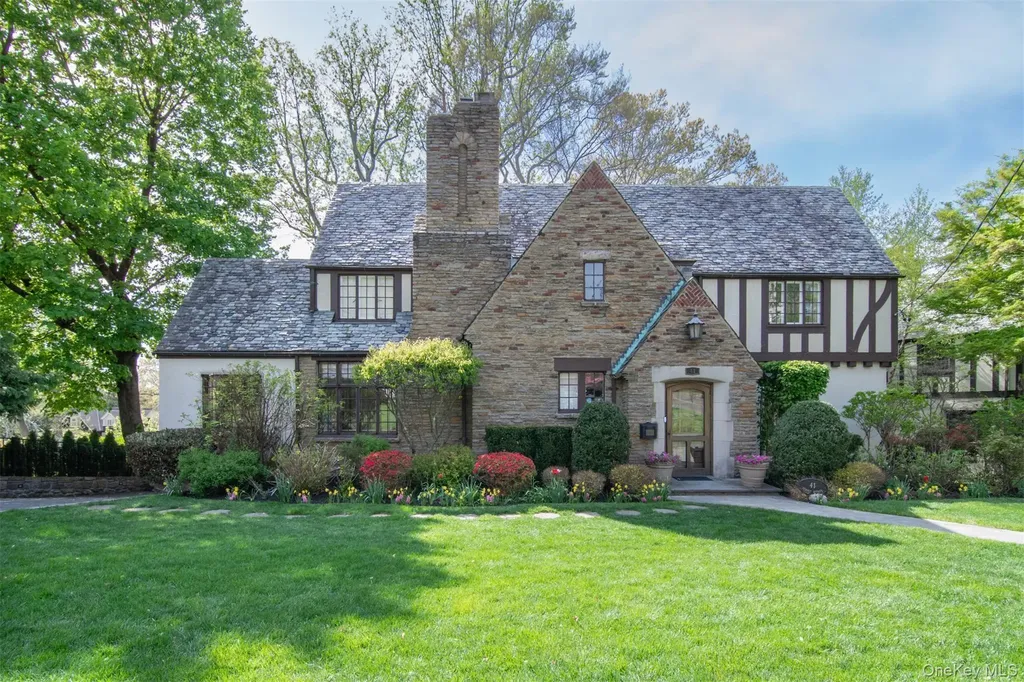 41 Summit Avenue Bronxville NY 10708