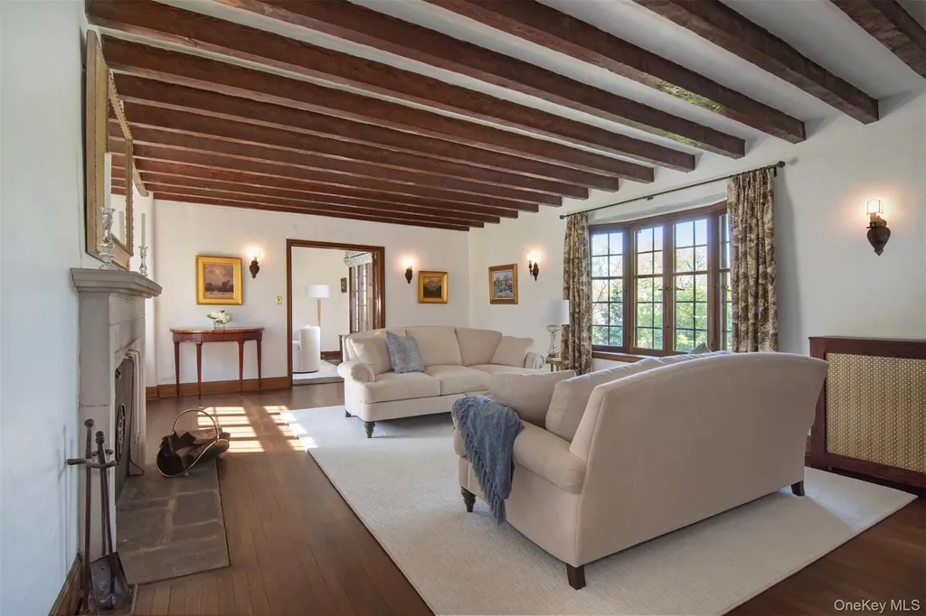 41 Summit Avenue Bronxville NY 10708