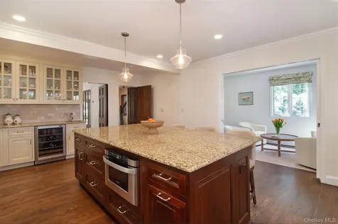 41 Summit Avenue Bronxville NY 10708