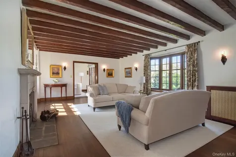 41 Summit Avenue Bronxville NY 10708