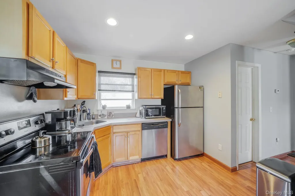 106 Holbrook Road Centereach NY 11720