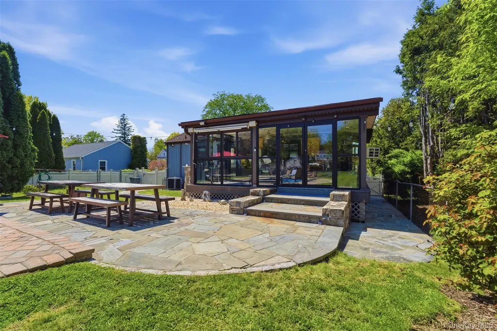 10 Stone Avenue Ossining NY 10562