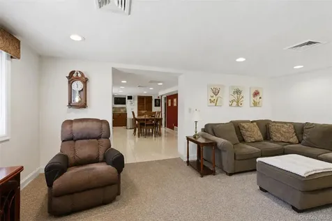 10 Stone Avenue Ossining NY 10562