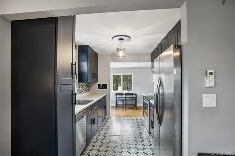 5 Huguenot Road Carmel NY 10512