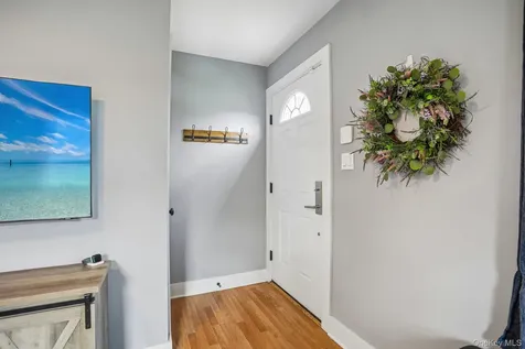 5 Huguenot Road Carmel NY 10512