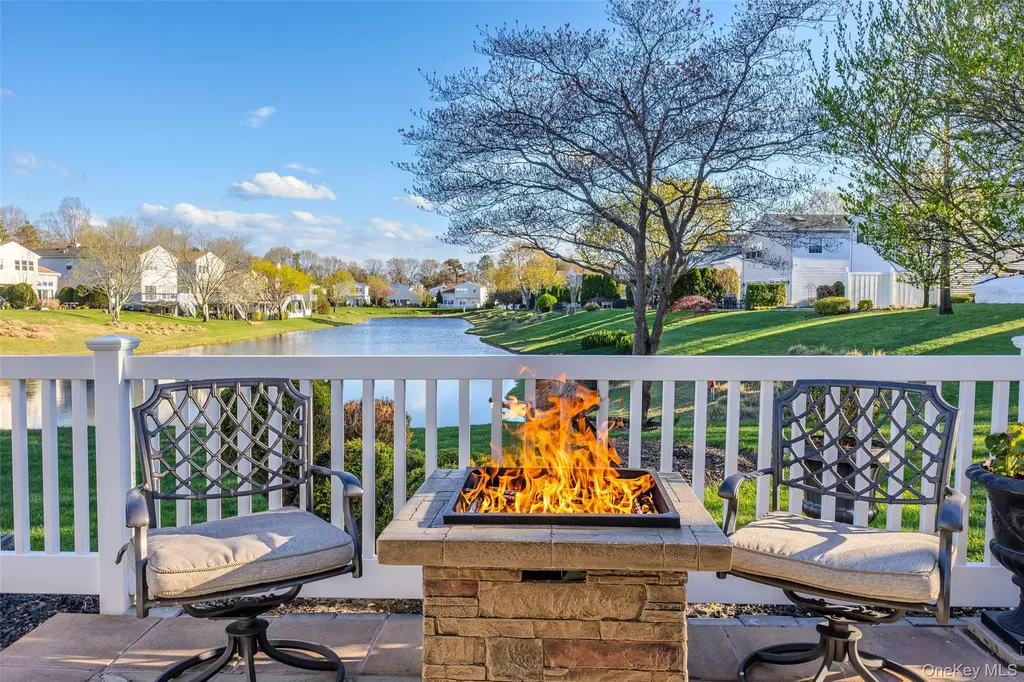 201 Colony Drive Holbrook NY 11741