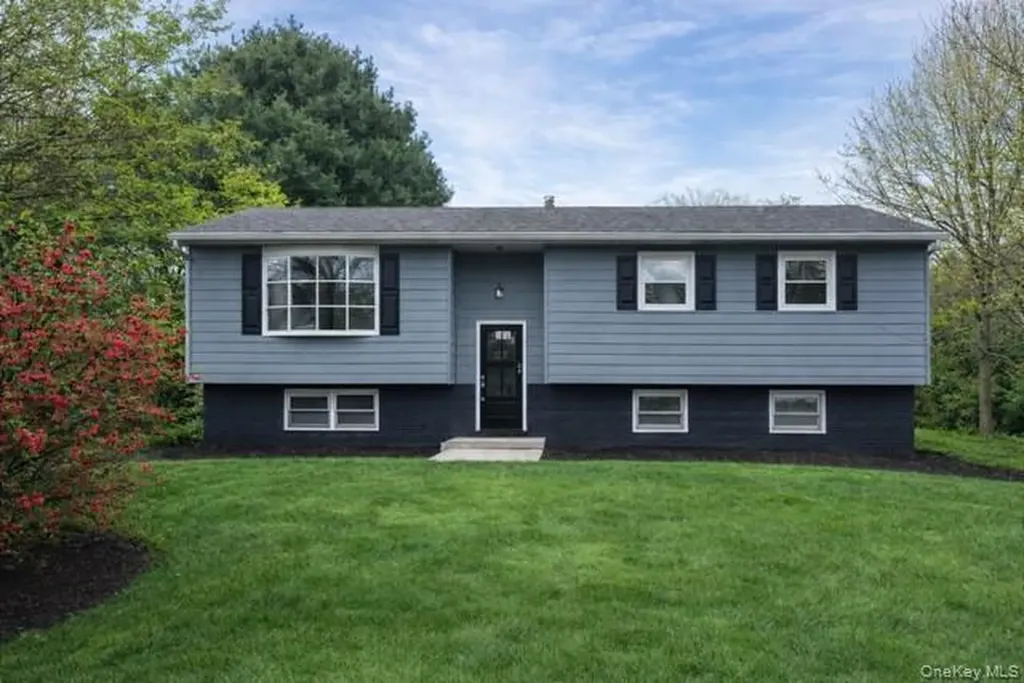 7 Jonathan Drive Staatsburg NY 12580