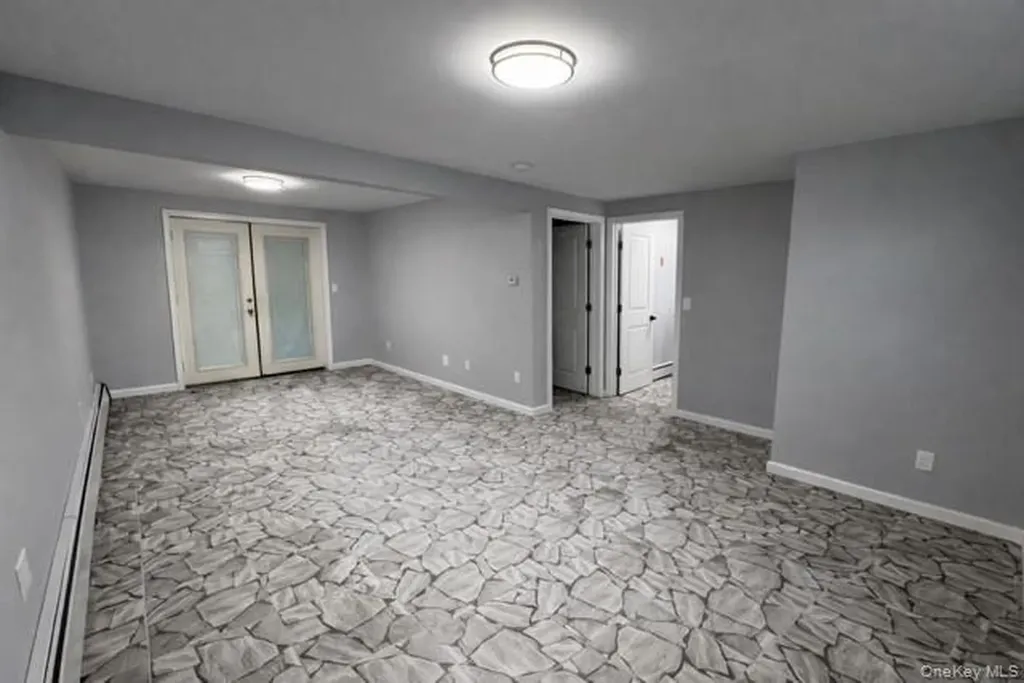 7 Jonathan Drive Staatsburg NY 12580