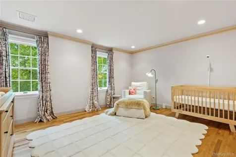 6 Round House Court Bedford NY 10506