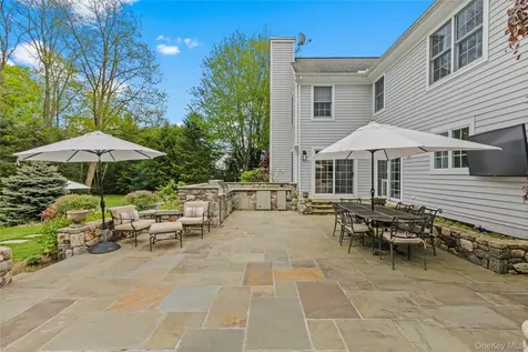 6 Round House Court Bedford NY 10506