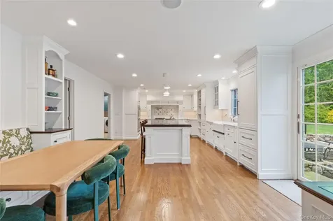 6 Round House Court Bedford NY 10506