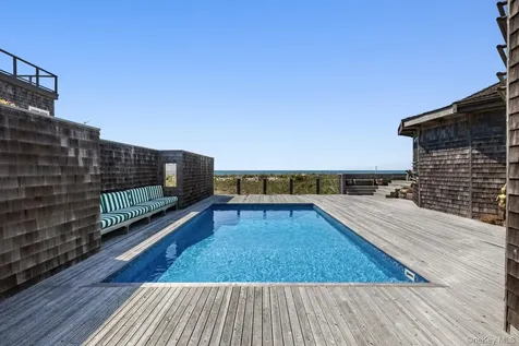 1 Steels Walk Water Island NY 11772