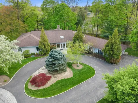 4 Mohican Trail Scarsdale NY 10583