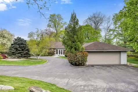 4 Mohican Trail Scarsdale NY 10583