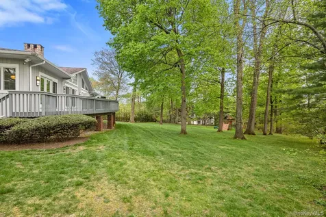 4 Mohican Trail Scarsdale NY 10583