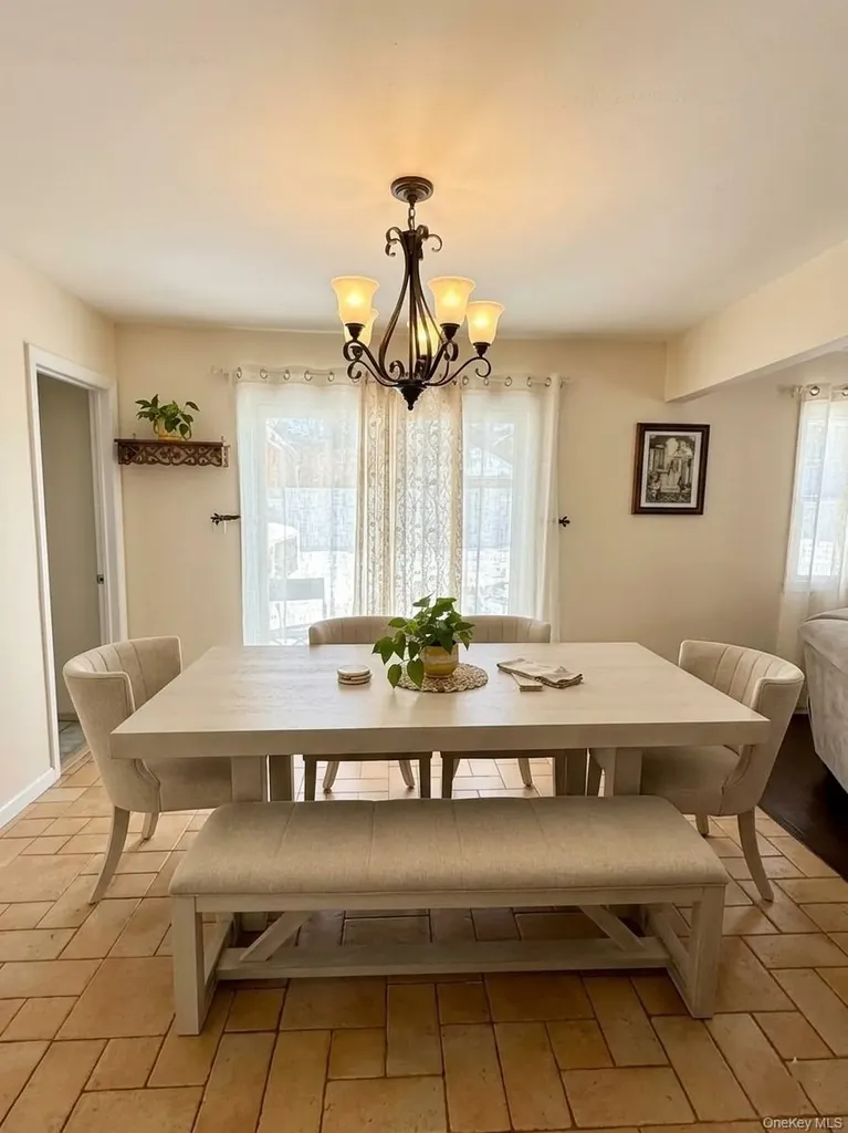 61 Brookhaven Drive Rocky Point NY 11778