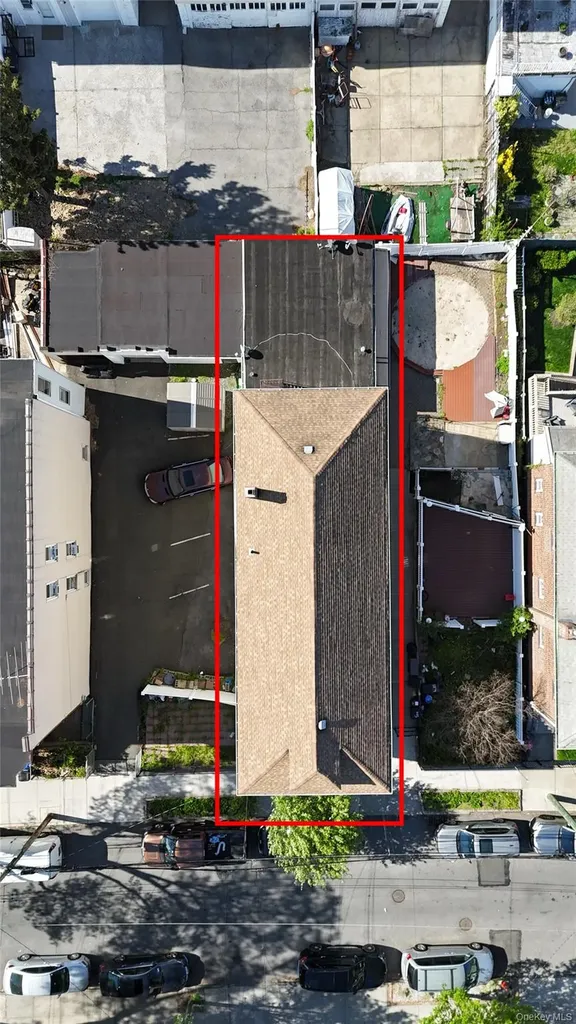 2879 Harrington Avenue Bronx NY 10461