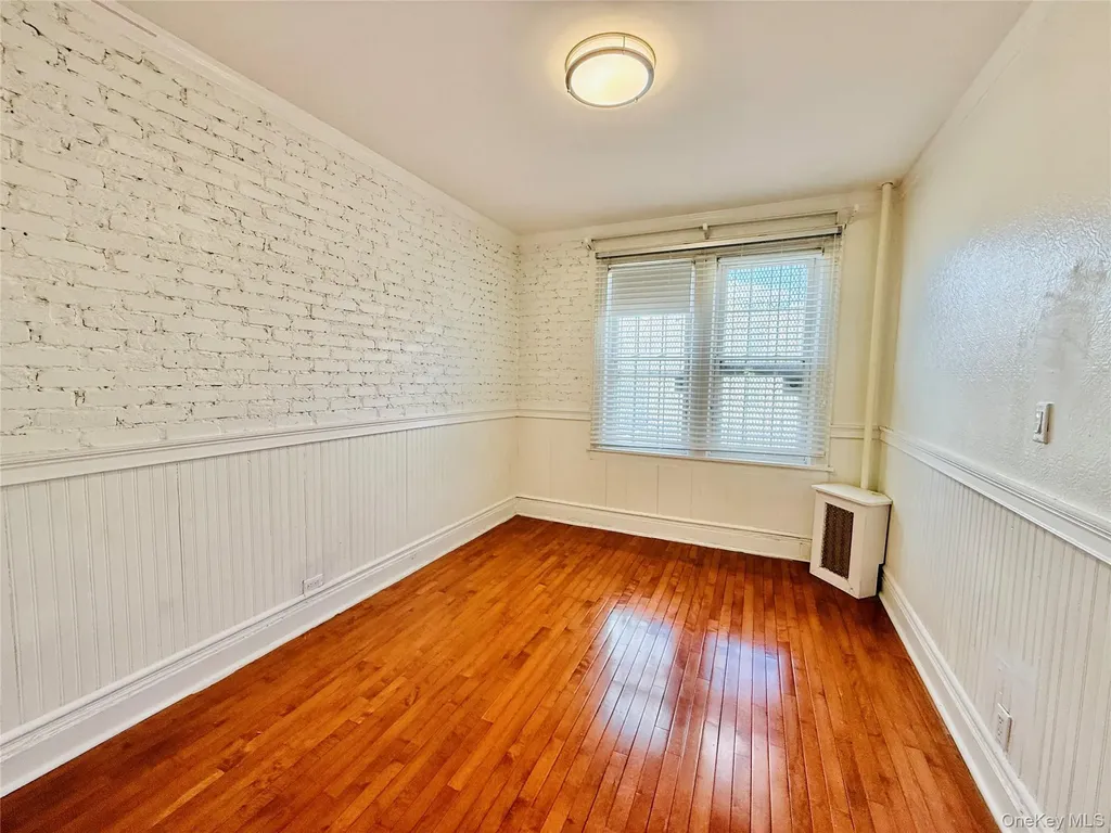 2879 Harrington Avenue Bronx NY 10461