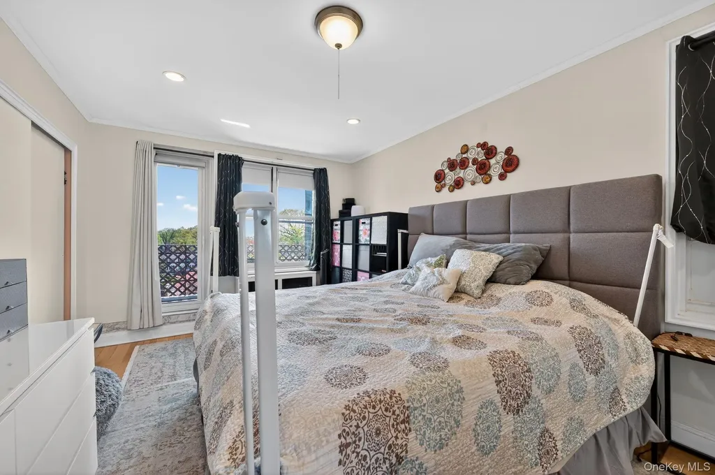 1304 Midland Yonkers NY 10704