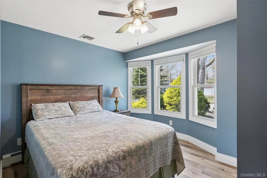 61 Griffin Drive Mount Sinai NY 11766