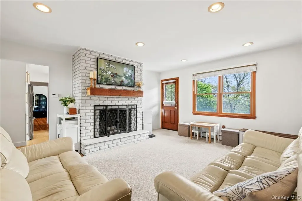 28 Prince Road Mahopac NY 10541