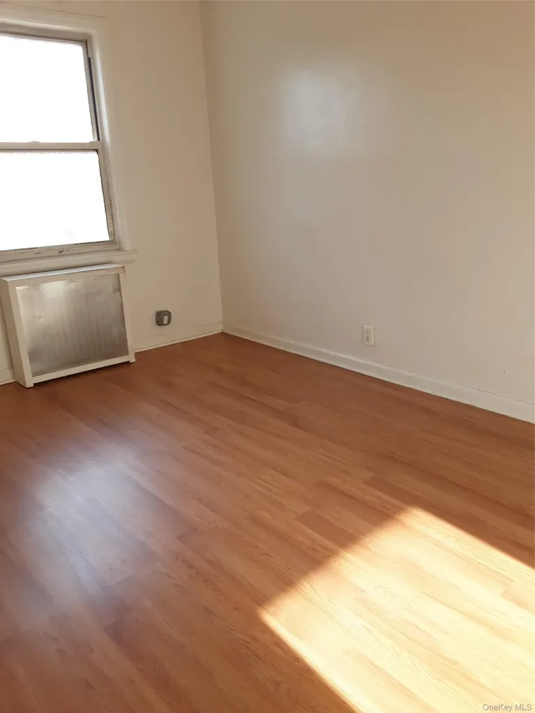 76-25 167th Street Fresh Meadows NY 11366