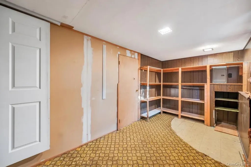37 Mallard Avenue Selden NY 11784