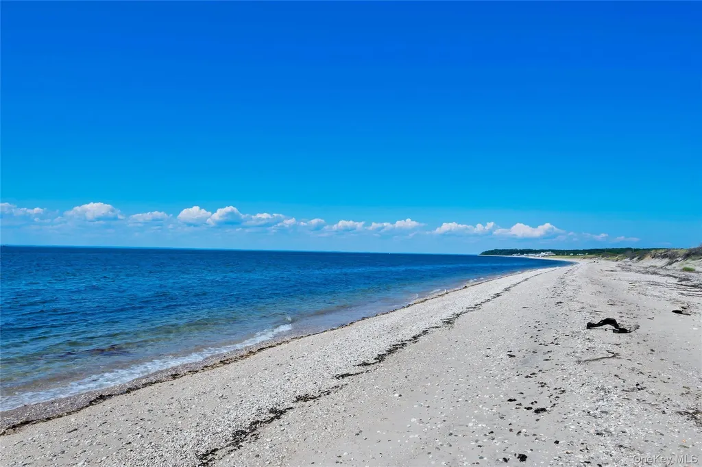 75 Birch Road Southold NY 11971