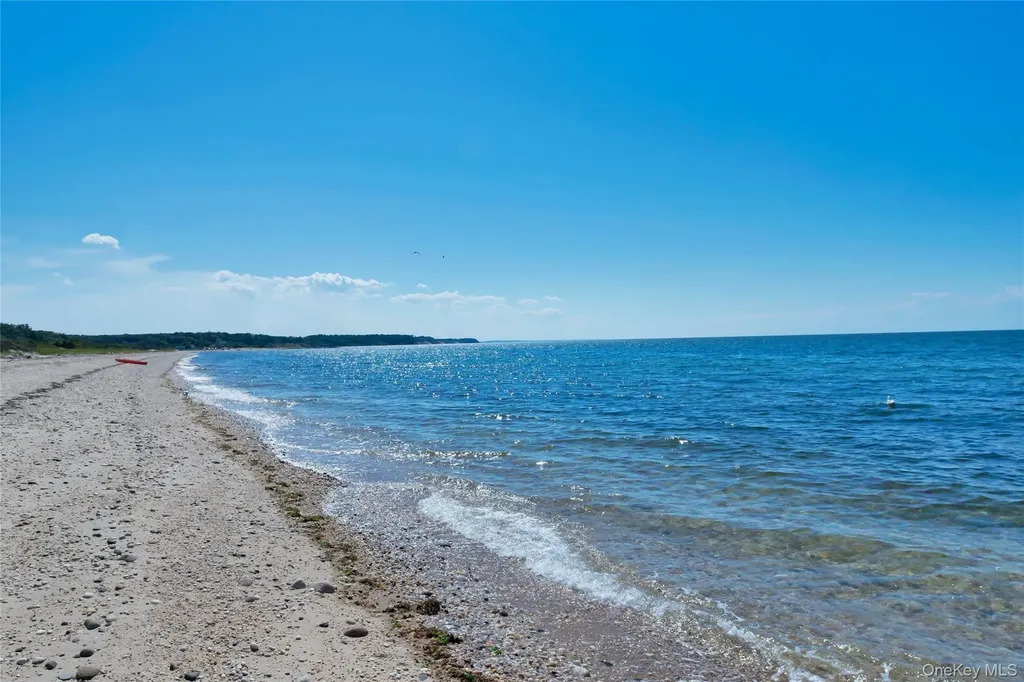 75 Birch Road Southold NY 11971