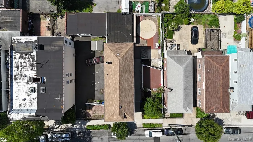 2877 Harrington Avenue Bronx NY 10461