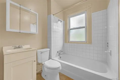 419 S 4th Avenue Mount Vernon NY 10550